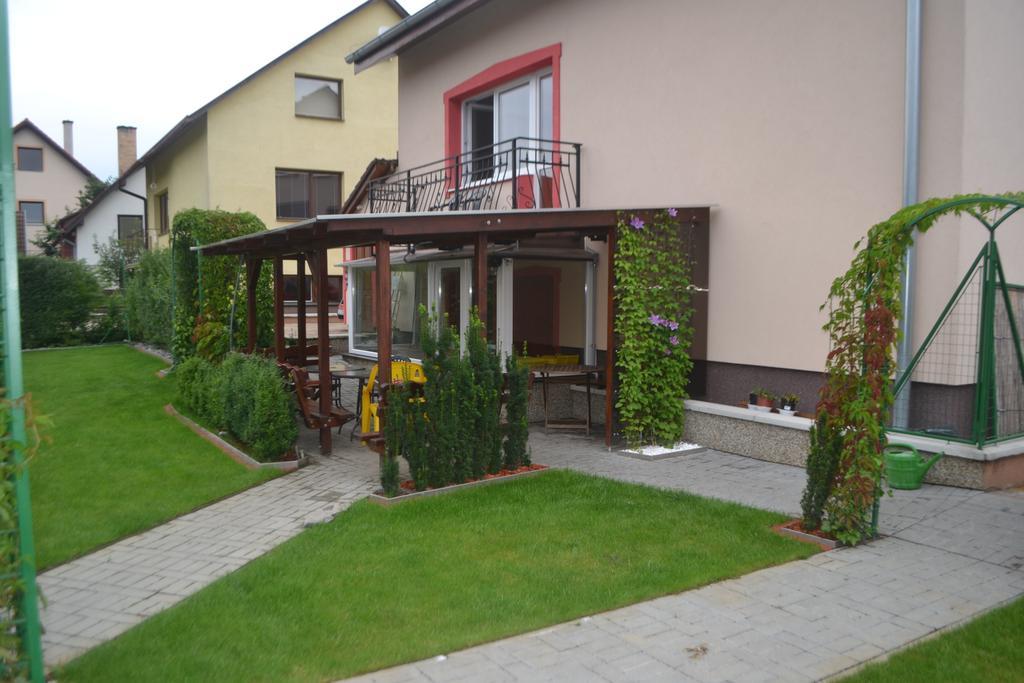 Penzion Abahouse Liptovský Mikuláš エクステリア 写真