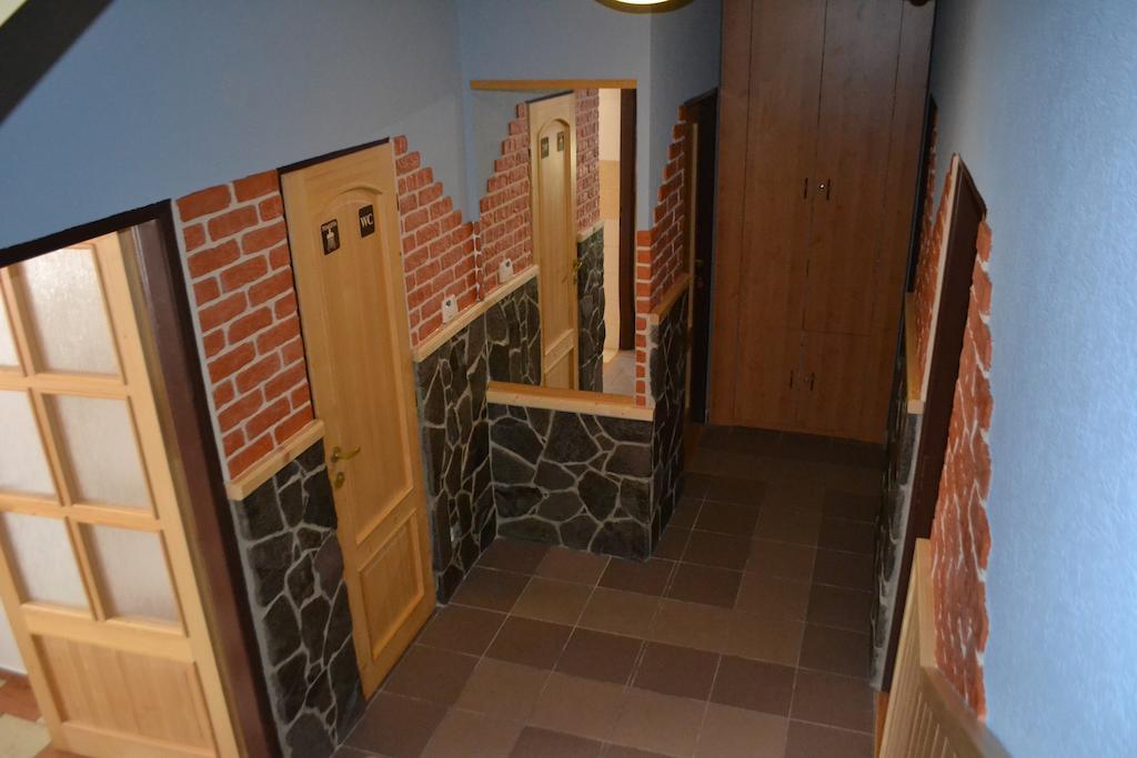 Penzion Abahouse Liptovský Mikuláš エクステリア 写真
